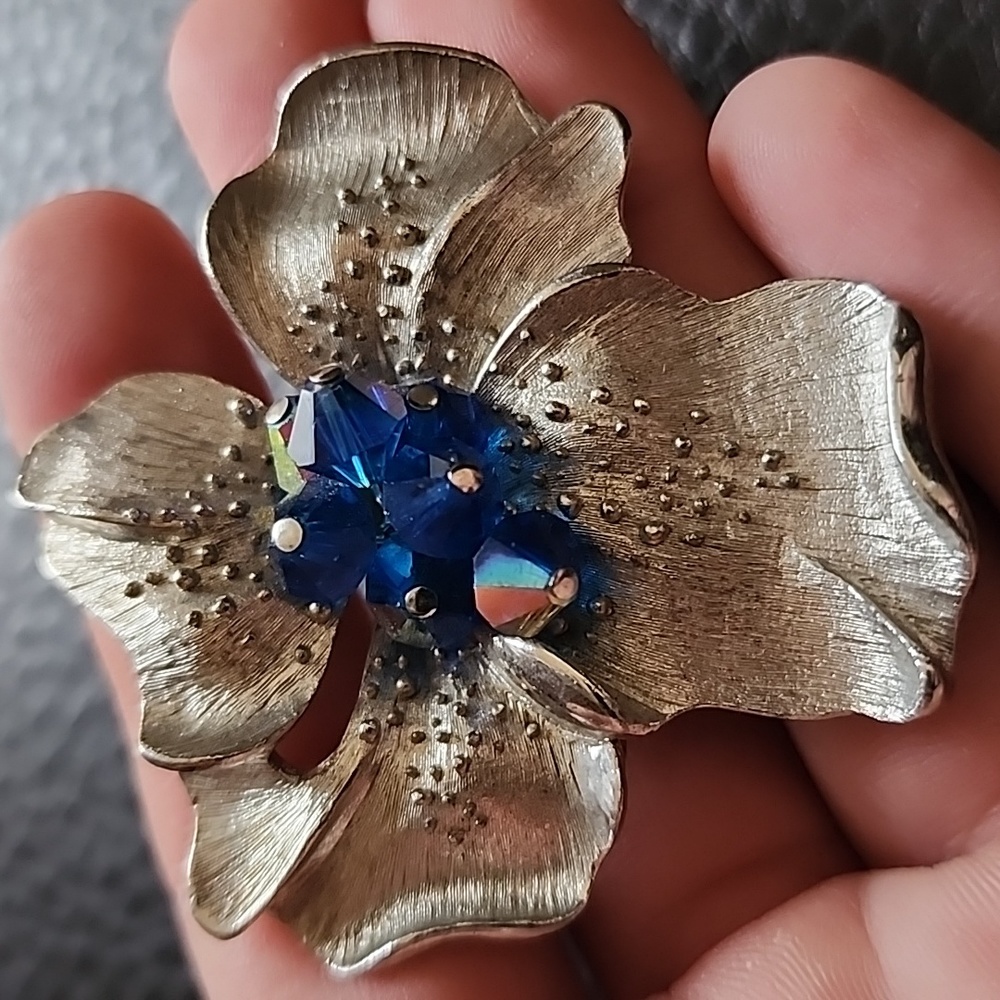 VTG PARCO brooch